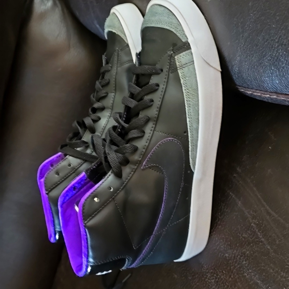 NIKE  Blazer Mid '77 EMB 'World Champ - Black' Sz 11 NWOT